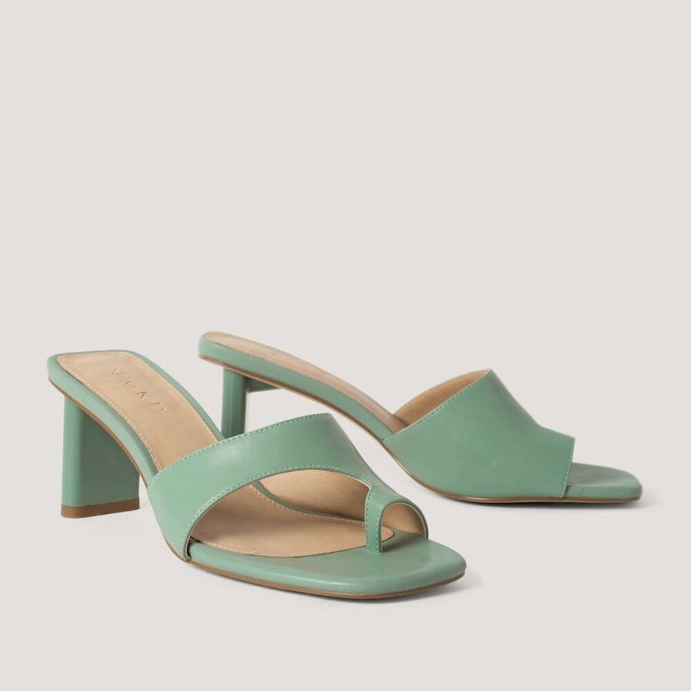 NA-KD Toe Strap Mules - Picture 2 of 4